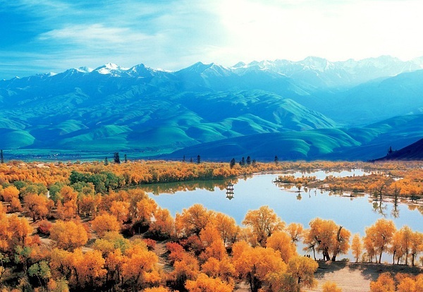 新疆之美，探寻丝绸之路的璀璨明珠